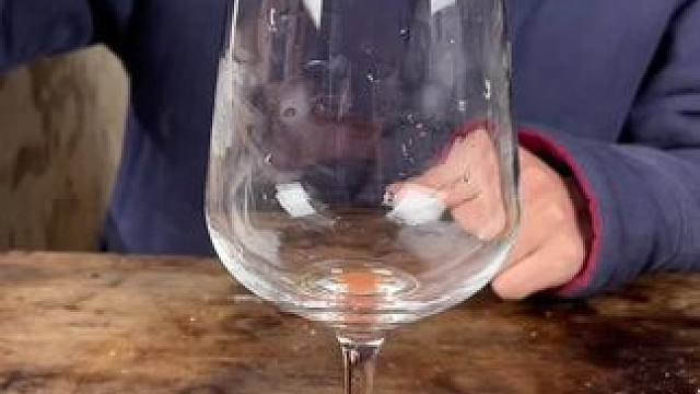 粉丝宝宝们你们真的太过分了！#无骨鸡爪 #零食推荐 #追剧小零食 #美食推荐 #超好吃的酸辣无骨鸡爪