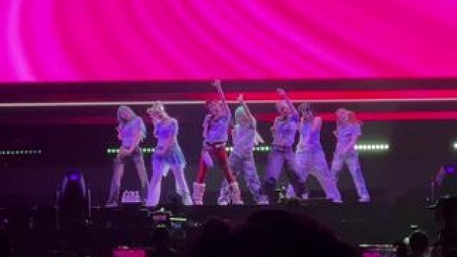 是谁去看了XG的演唱会呀 #xg #女团 #演唱会 #演出现场 #xg世界巡演