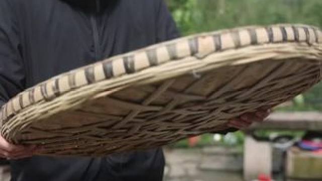 你们问的关于鸡爪最多的问题都在这一起回答啦，最后一条小满真心发问～#超好吃的酸辣无骨鸡爪 #零食推荐