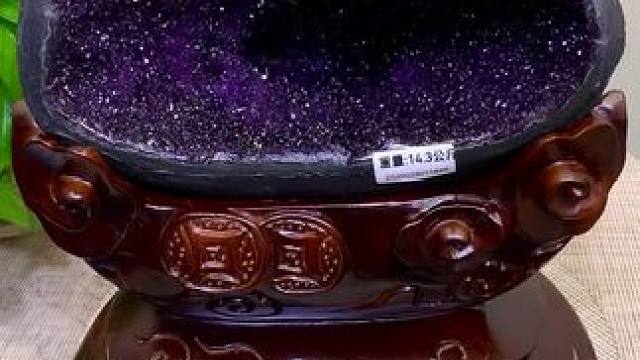 乌拉圭钱袋子，财源滚滚，代代有钱#紫晶洞 #天然水晶 #奇石摆件 #招财 #九紫离火运