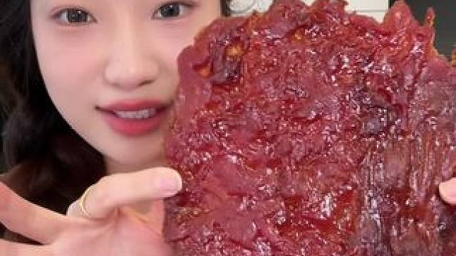 网上火的追剧耐啃肉肉零食来咯 #哇又便宜又好吃 #大口吃肉 #猪肉脯 #鸡爪 #零食测评