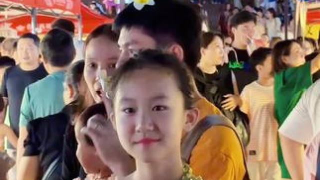 西双版纳旅行Vlog#西双版纳 #旅行vlog #东南亚风情 #星光夜市 #记录旅游足迹