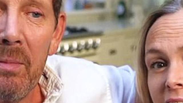 穷人过圣诞竟然要借钱，再用半年来还钱 #综艺 #富人 #交换生活