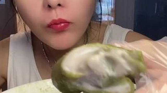 #甜品治愈一切 #秋天的第一块月饼 #吃零食#吃糯叽叽