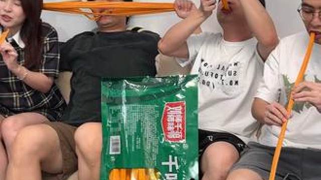 这样一份真的够一大帮朋友吃的，聚会必备啊！#零食 #零食推荐 #追剧