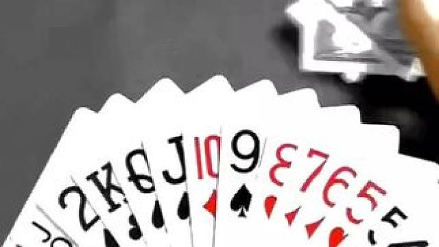 #是时候展现真正的牌技了 #不管牌咋样气势不能输 #三人斗地主