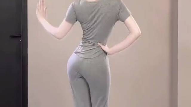 这可比瑜伽裤得劲多了