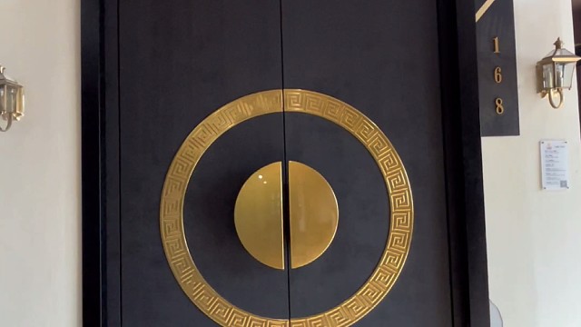 你见过纯金大门吗#铜门#苏州#别墅门#偏轴门#中宝天一铜门