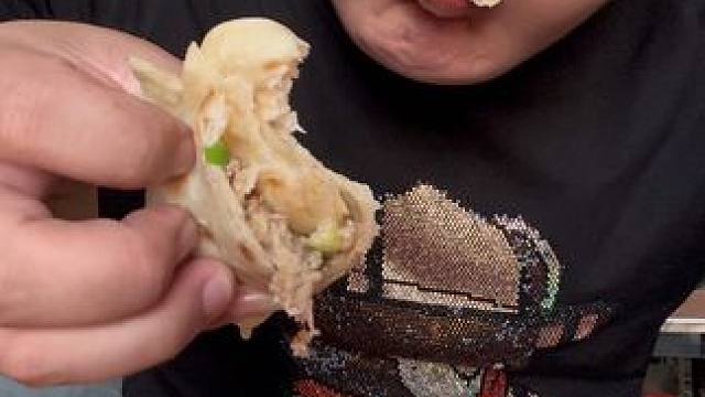 #主打的就是一个真实 #就问你们馋不馋就完了 大饼虾酱，馋了