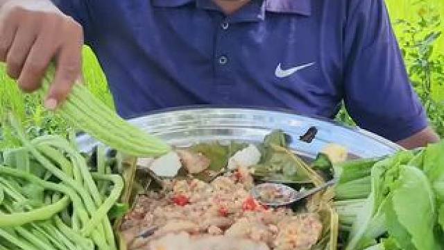印尼雷斯大叔 #我的乡村生活 #农村生活 #爱生活爱美食 #原始美味