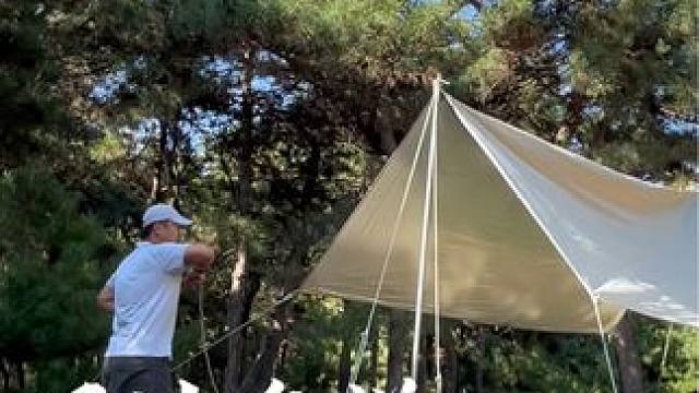 户外露营搭建天幕只要三步，风绳滑轮紧绳器，还有更多用法等待你的解锁#户外露营 #天幕搭建方法 #户外