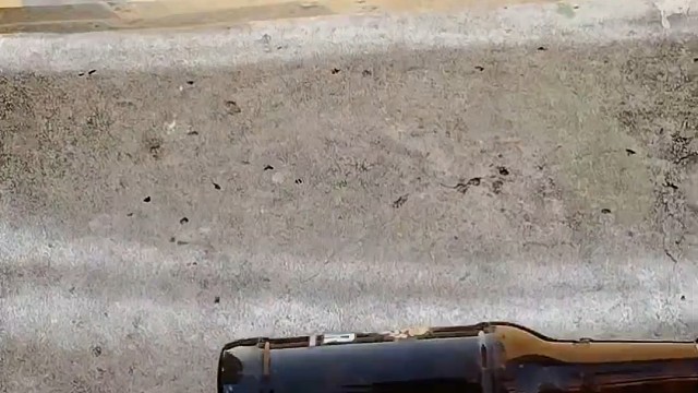 楼梯滚瓶子爆破解压时刻