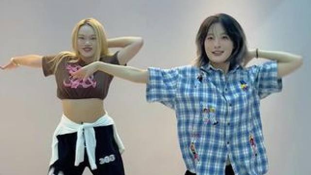来试试这个！！#et外星人街舞 #foryoupage #dancechalle