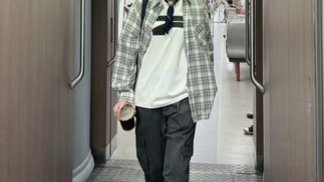 迟不迟到没关系，关键要帅！ #男生穿搭 #通勤穿搭 #返潮复古穿搭