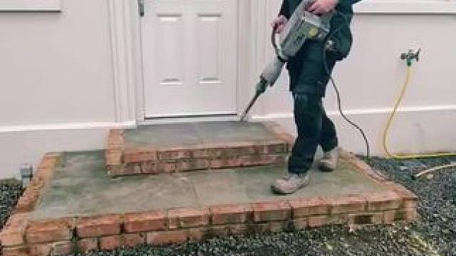 庭院透水砖的铺设设计工艺！ #施工工艺 #庭院地面铺装 #院子地面铺什么好 #小院改造 #手艺活