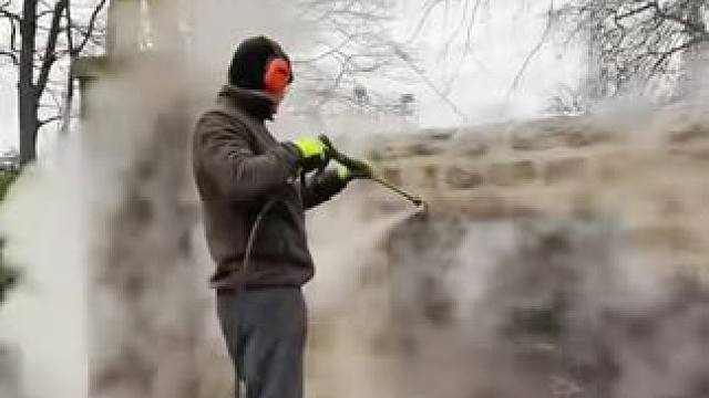 十年老宅大清洁，高薪又解压！#庭院清理 #深度清洁 #极度舒适