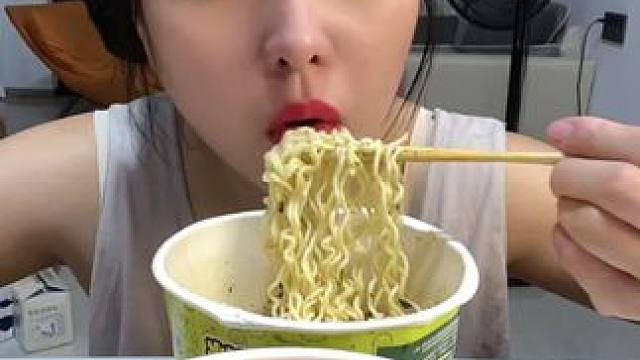 #好好吃饭好好生活 #晒美食是对平凡生活的热爱 #妈呀太香了 #从来没吃过这么好吃的东西 #深夜放毒