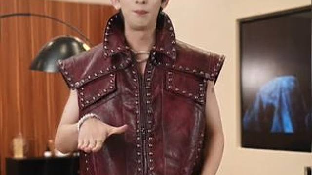 艺人都借不走的衣服，相当炸裂 #穿出高级感 #夹克 #小瘦子男装