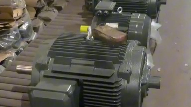 不是所有的坚持都有结果，但是总有一些坚持。