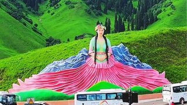 如果你有时间，一定要来一次伊犁，看看那拉提大草原，听听养蜂女的故事#音乐 #治愈 #那拉提的养蜂女 