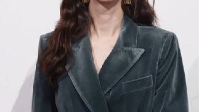 李主傧穿搭颜值状态 #李主傧 #穿搭 #完美身材 #又美又飒 #美出高级感