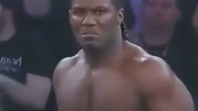 这下大爷要成为网红打卡点了#山西保安身兼多职 #搞笑 #山西 #黑神话悟空