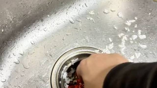 #一次性水槽过滤网 ，网孔细密，轻松收集各种细小残渣，方便实用#过滤网  #地漏网  #水槽过滤网 