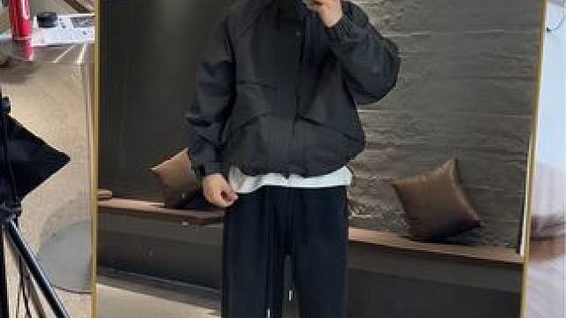 灰绿色这个质感很强 #男生穿搭