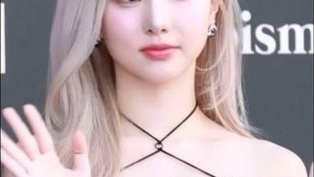 丁恩妃穿搭颜值 #丁恩妃 #穿搭 #完美身材 #又美又飒 #美出高级感