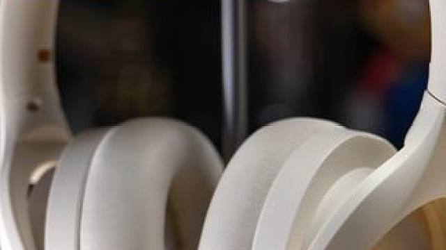 马上开学 ，头戴式蓝牙耳机可以准备了#蓝牙耳机 #科技好物 #头戴式降噪耳机 #ikfking