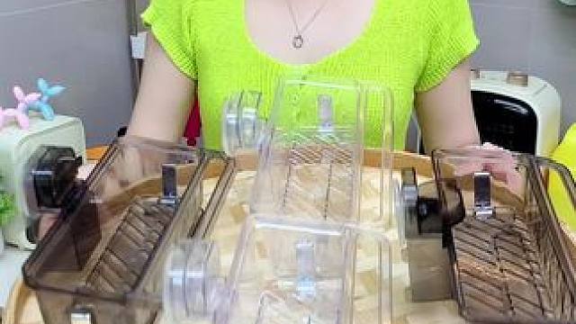 有了这个吸盘 #水槽沥水架  厨房水槽都整洁多了，还干净卫生，吸盘的想换位置也方便 #水槽置物架  