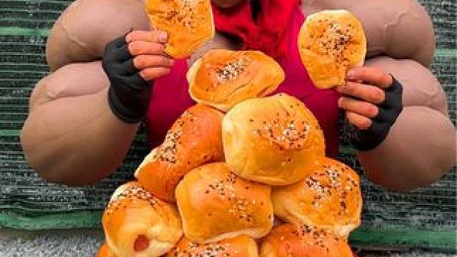 ToRung搞笑 肌肉哥偷面包的故事
#搞笑#解压#意不意外 #哈哈哈娱乐一下