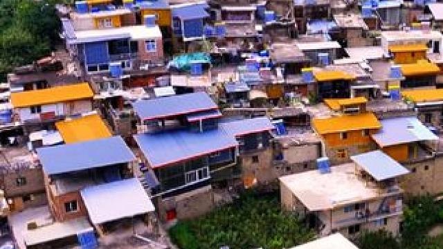 航拍川西汶川县灞州镇垮坡村包括小地名叫神树的寨子#川西美景 #旅行推荐官 #我为家乡代言 #台地文明