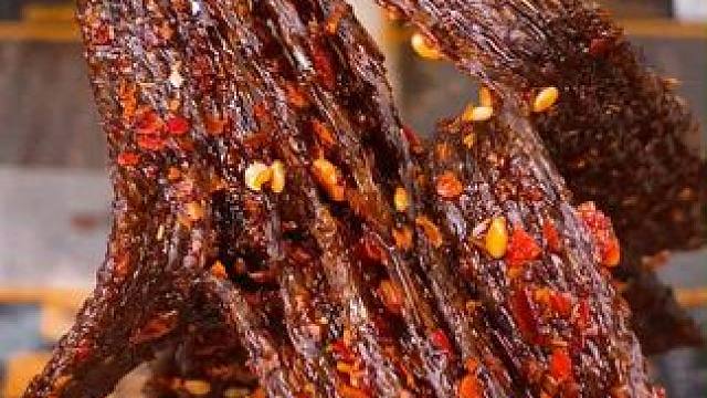 是真的又麻又辣，一口下去嚼劲十足，满嘴爆汁，真的太过瘾了#好吃到停不下来 #妈呀太香了 #无辣不欢