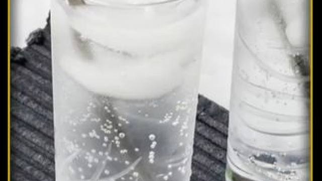 经常大鱼大肉应酬多的老板！来上一瓶长生之脉天然苏打水！别提有多舒服了！#天然苏打水 #苏打水 #好物