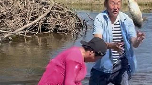 #户外捕鱼 #好大一条鱼