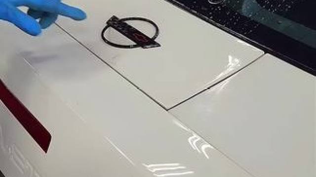 挺别致的加油口 这款老车认识吗#国外视频分享 #解压 #精致洗车 #清理