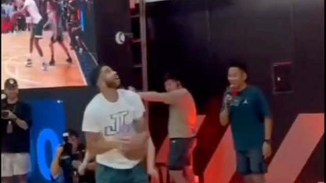 塔图姆的每一次上篮，都是对观众心跳的考验