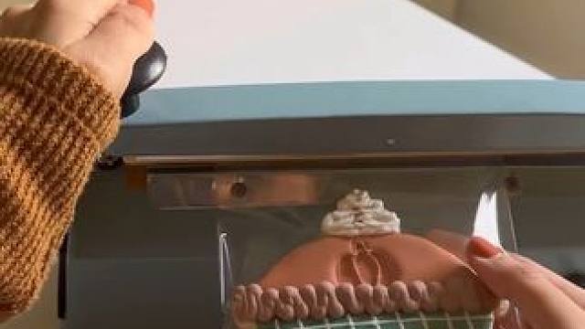 外国小姐姐沉浸式打包订单 #助眠解压 #解压 #强迫症治愈系 #极度舒适 #声控解压