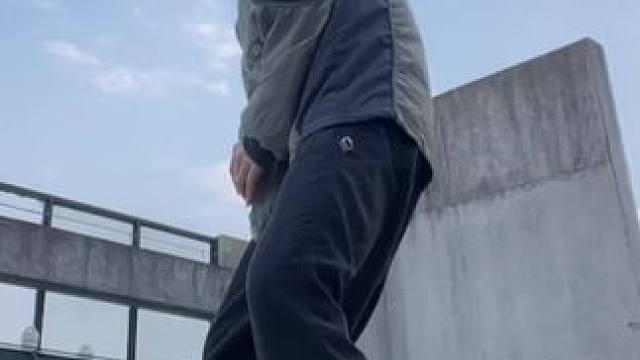 #hiphop基础 #一学就会系列 #好chill的一支舞 帅哥你们都爱看的吧