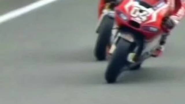 #motogp #摩托车比赛 #压弯 #大神控车 #93号马奎斯