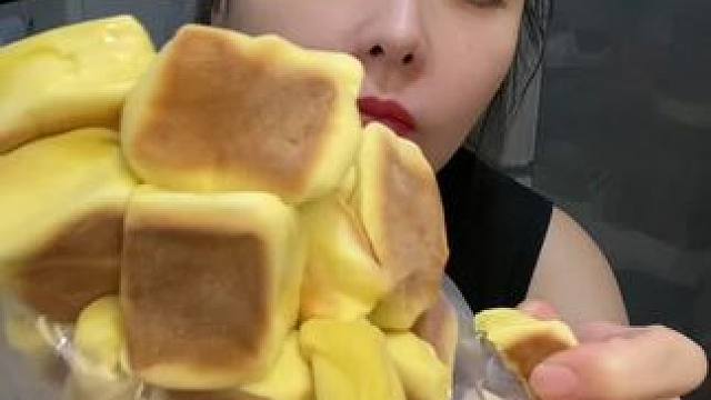 #晒美食是对平凡生活的热爱 #好好吃饭好好生活 #从来没吃过这么好吃的东西 #还没到中秋就馋月饼了 