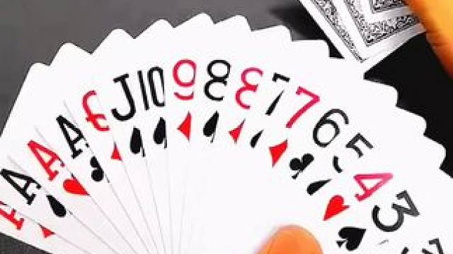 #是时候展现真正的牌技了 #不管牌咋样气势不能输 #三人斗地主 #是时候展现真正的技术了