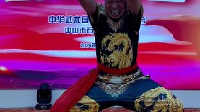 难得一见的硬气功