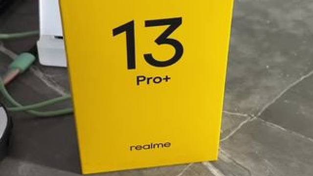 真我不光手机卷 其实耳机也很卷#真我Budst310 #真我耳机