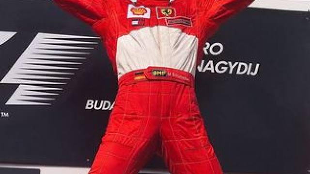 为法拉利赢下蒙扎的舒马赫，是所有铁佛寺们的英雄#f1 #意大利大奖赛  #舒马赫 #法拉利 #蒙扎