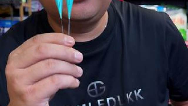 路滑远投大物夜光漂 玩路滑远投，这款大肚夜光漂就非常适合，看漂清晰、好抛投。#路滑钓法 #路滑浮漂推