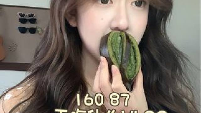 暑期VLOG｜160 86维持体重一天吃什么
早上五点起真的感觉一天好长～
#一天吃什么 #日常vl