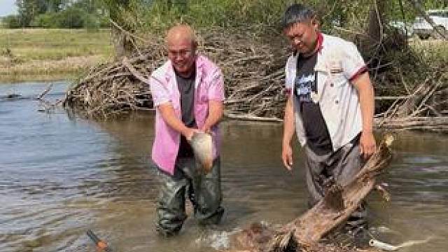 #户外捕鱼 #好大一条鱼