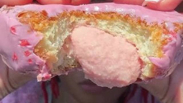 填充牛角面包卷开心果蓝莓草莓巧克力酱